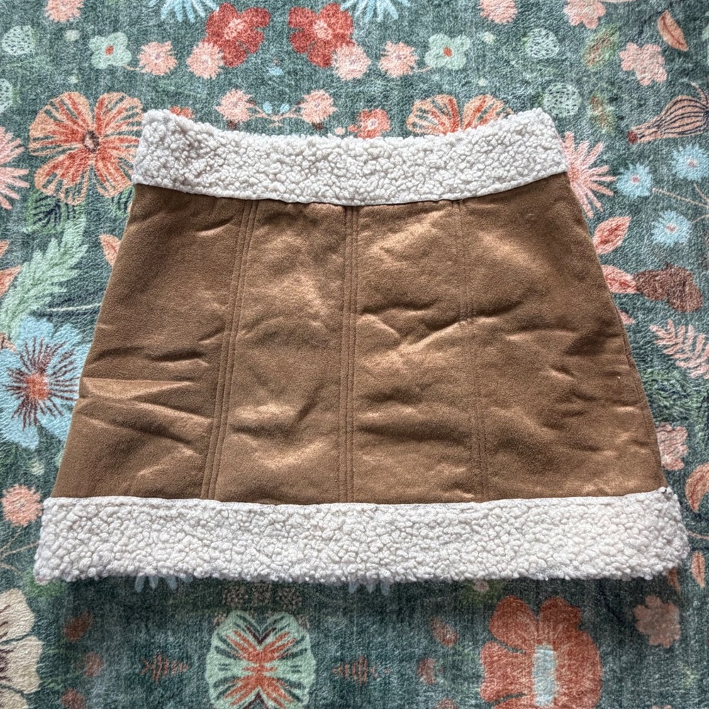 Mustard Seed Faux Suede Sherpa Trim Mini Skirt Brown Camel S23819 Large NWT